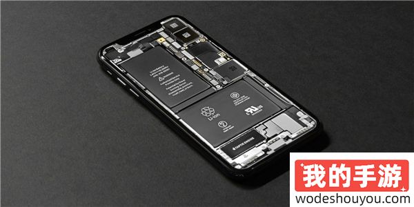 iPhone 16电池终于容易换了：苹果引入新技术！