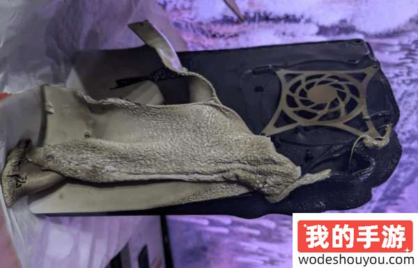 惨惨惨！PS5遭遇火灾PS5被烧成“破烂抹布”，玩家：才刚买