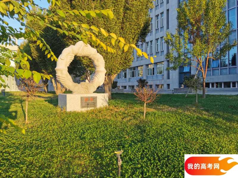 广东财经大学2024年在安徽录取分数线、对应位次（附近几年最低录取分数线及位次排名）
