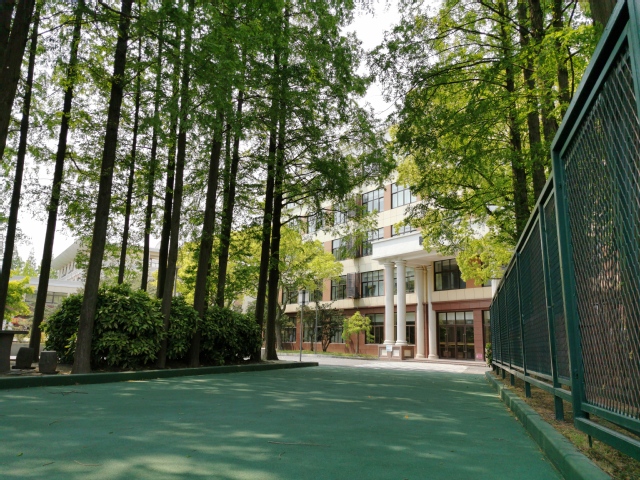 2024年西南医科大学在云南录取分数线（附近几年最低位次排名