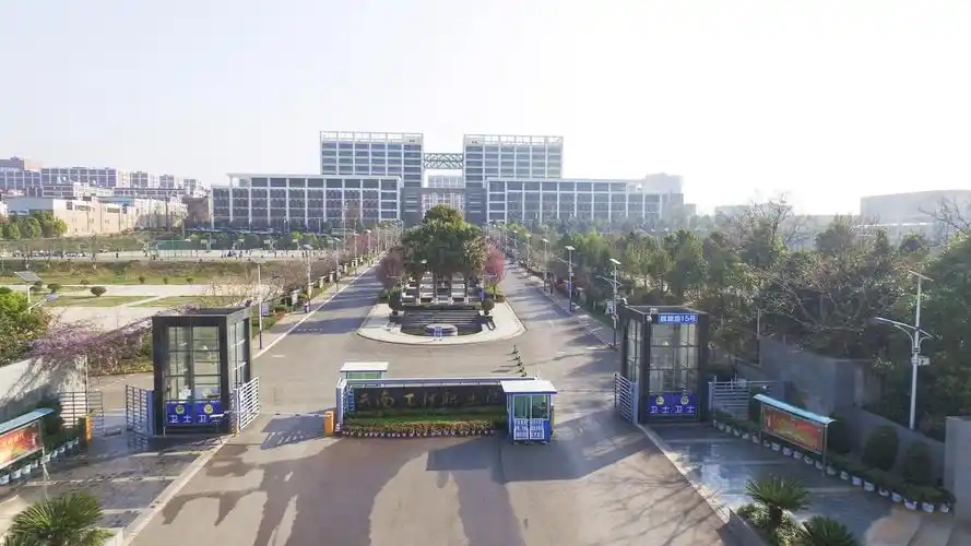 云南文科专科择校指南：低分民办院校分数线及位次参考