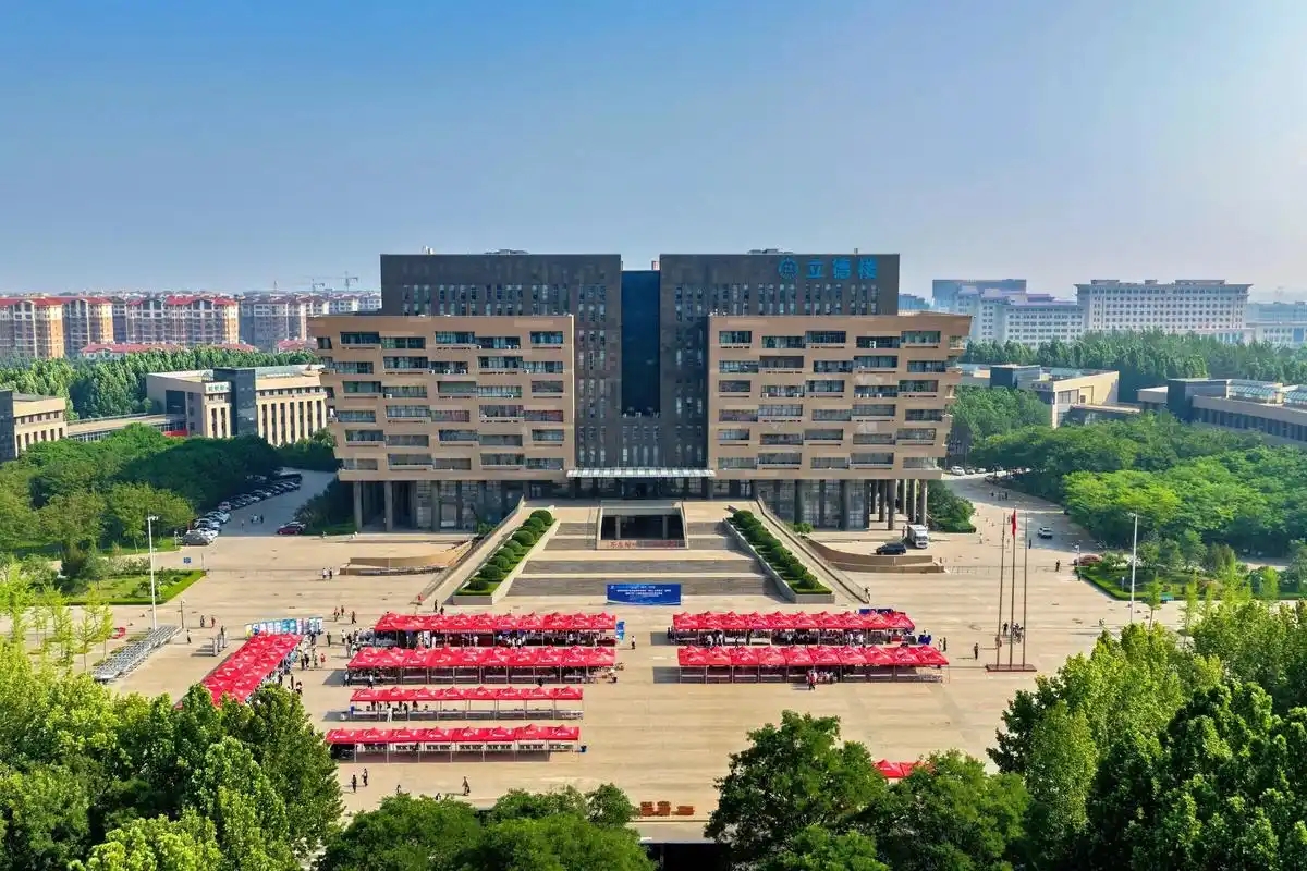 2025 山东公办本科最低分多少？10 所院校分数线参考