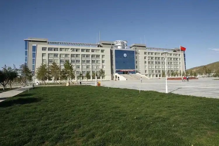 固原最好的一本大学排名(实力最强)(图2) 固原最好的一本大学排名(实力最强)(图2)