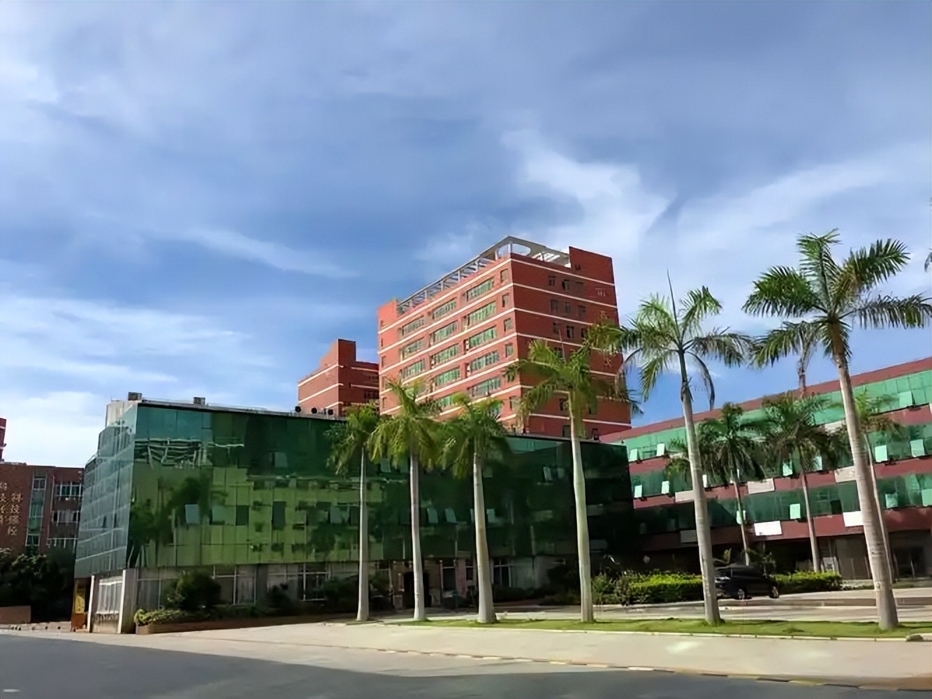 2026 海南 400 分左右本科大学推荐 附招录数据及学校详情