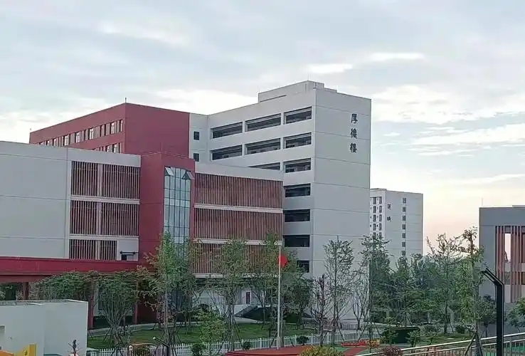 2026届必看！四川专科院校全汇总，分数线+排名，低分也能上公办