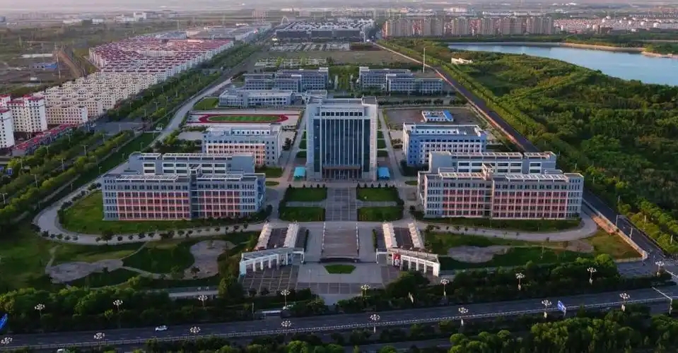 甘肃省专科院校一览表！附2025年录取分数线、最新排名(图2)