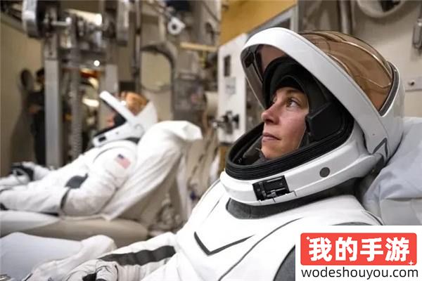 首次商业太空行走即将到来 SpaceX的宇航服通过验收