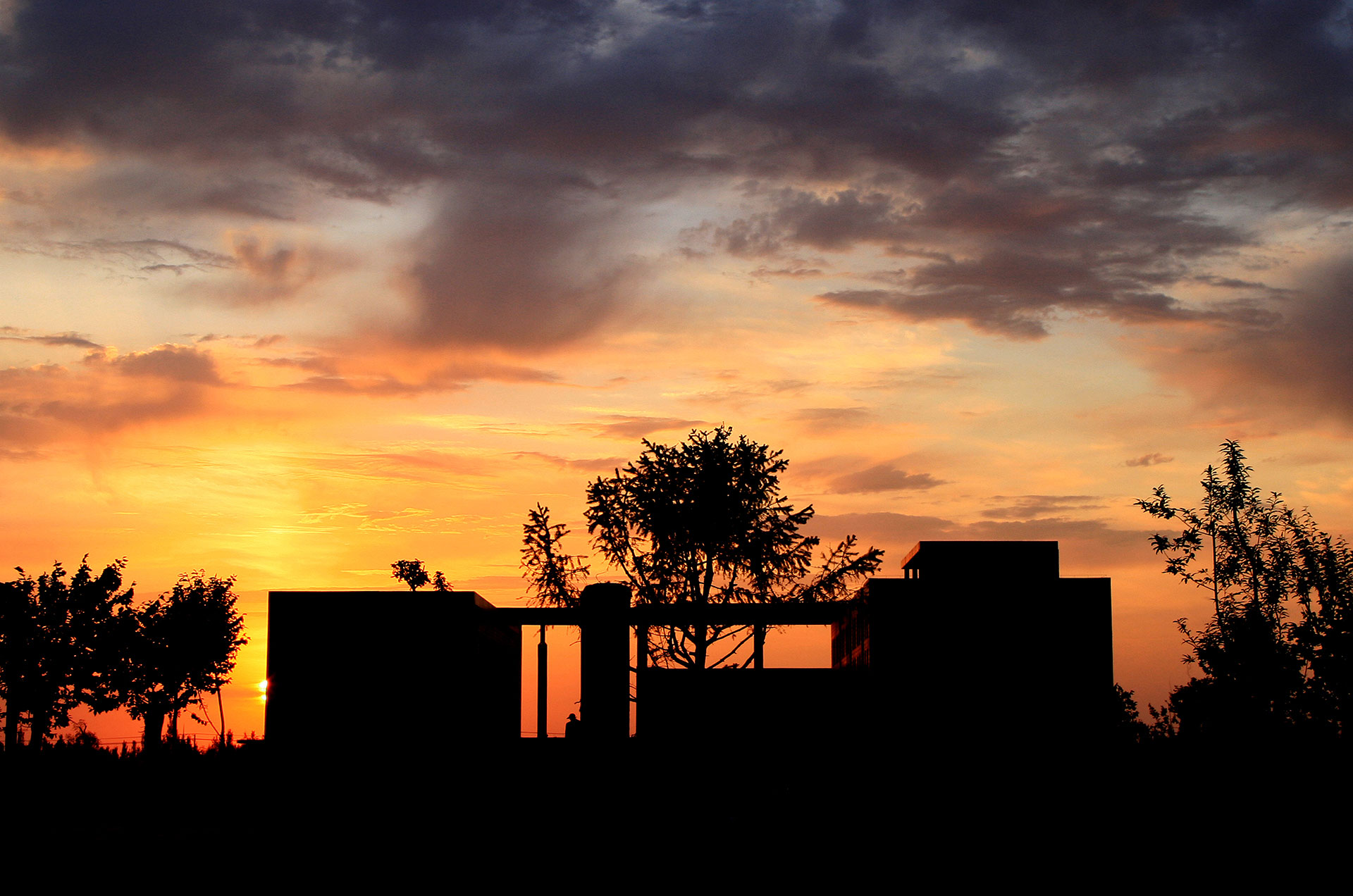 广东高考成绩多少分能报考上饶幼儿师范高等专科学校？附2023-2025年各专业录取位次排名(图1)